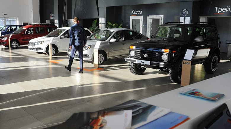 В России решили отменить транспортный налог при покупке отечественного автомобиля