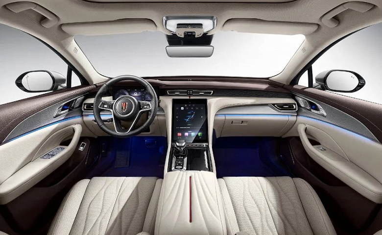 Представлен премиальный пятиметровый седан Hongqi H5, который поступит в продажу в России. У него есть гибридная версия с расходом 5 л на 100 км