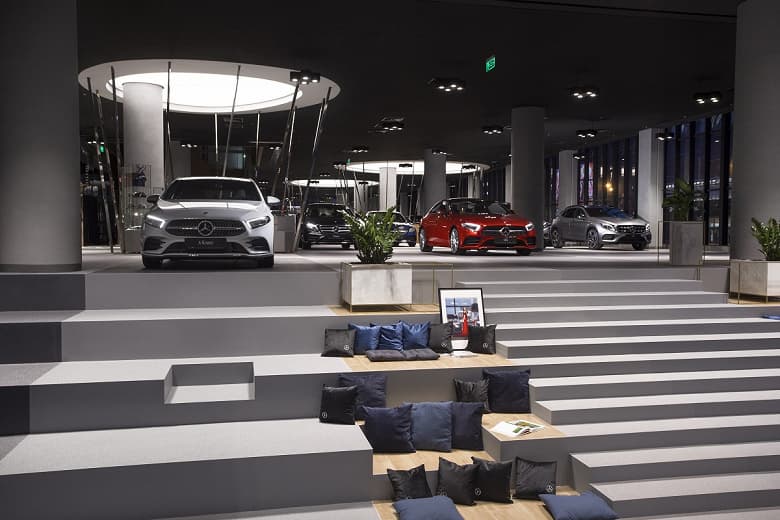 Спасибо параллельному импорту и дружественным странам: дилеров обеспечили запчастями для машин