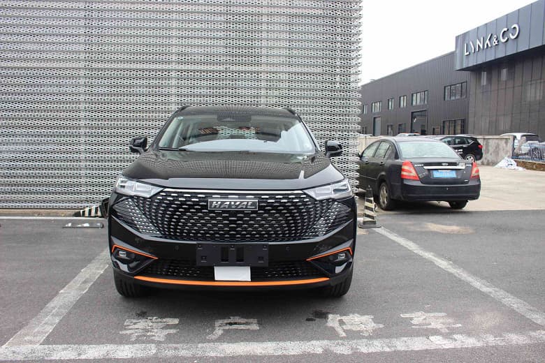Самый мощный Haval H6 с гибридной силовой установкой и большим запасом хода уже проходит тестирование