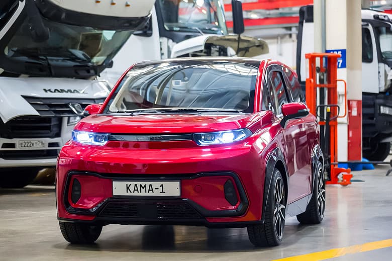 Новый «Москвич» будут выпускать на платформе электромобиля «Кама»