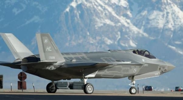 Истребители F-35 Lightning разлетаются как горячие пирожки. Вслед за огромным заказом Пентагона Чехия оформит заказ на 24 таких самолёта