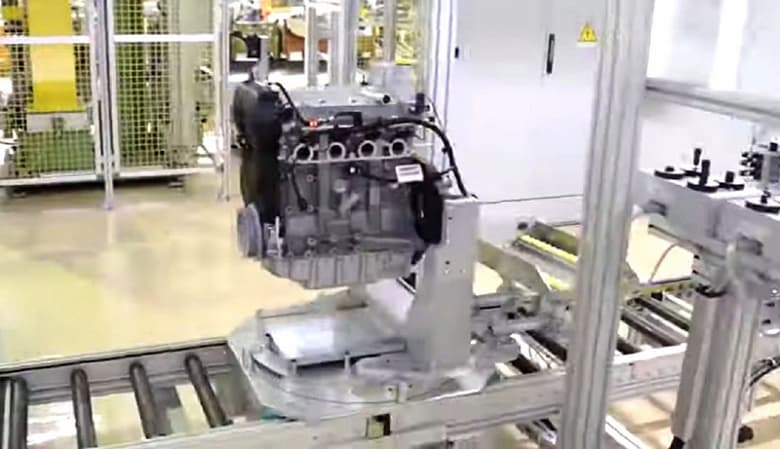 АвтоВАЗ возобновил сборку 16-клапанных двигателей ВАЗ-21129