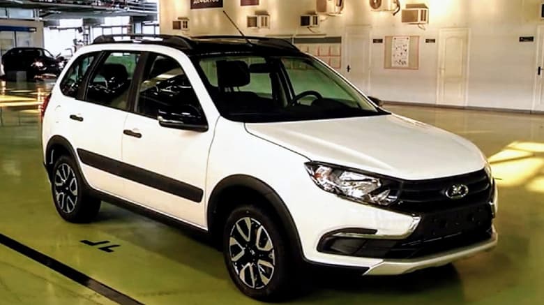 Кондиционер, большой экран, двухцветный кузов, подогрев лобового стекла и прочие улучшения. Подробности о Lada Granta Cross Classic’22