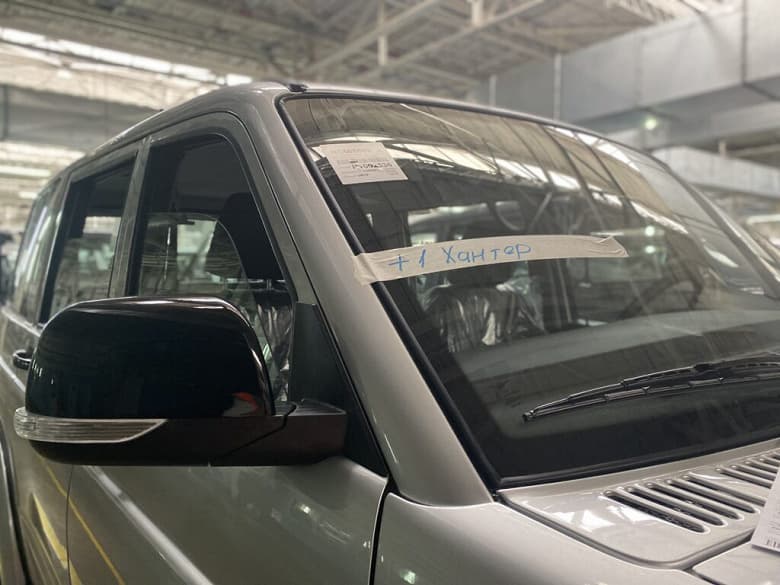 Уход из России ключевых поставщиков компонентов привел к повышению себестоимости УАЗов на 32%, а продажи завода упали на 35%