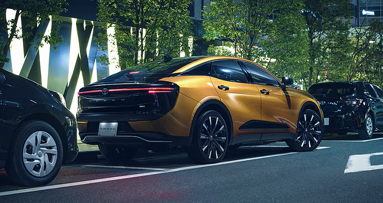 Представлена абсолютно новая Toyota Crown 2023: теперь это целых четыре модели