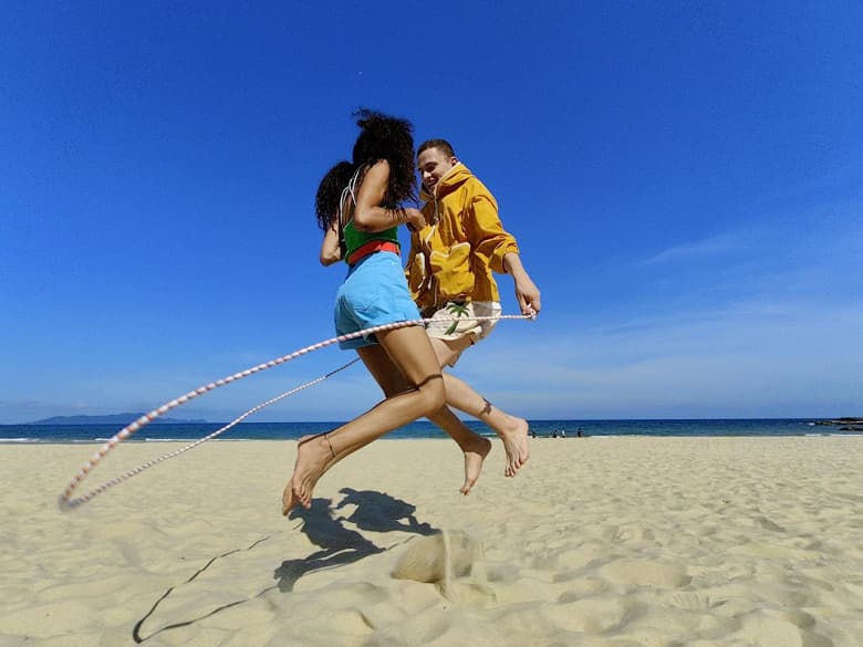 Так снимает OnePlus 10T. Опубликованы фото, сделанные основной камерой смартфона