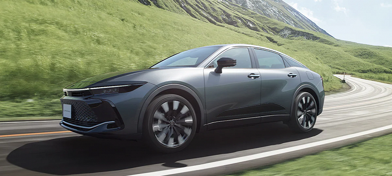 Представлена абсолютно новая Toyota Crown 2023: теперь это целых четыре модели