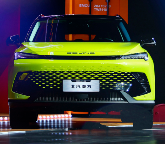 «Кубик Рубика» с двигателем мощностью 188 л.с., ОС Huawei HarmonyOS и SoC Kirin 990A поступает в продажу в Китае. За кроссовер просят чуть более 15 000 долларов «Кубик Рубика» с двигателем мощностью 188 л.с., ОС Huawei HarmonyOS и SoC Kirin 990A поступает в продажу в Китае. За кроссовер просят чуть более 15 000 долларов