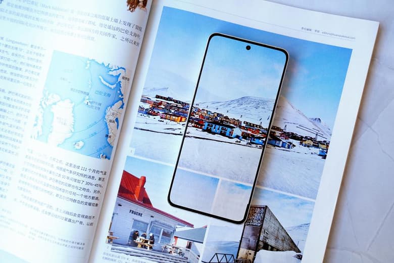 «Исчезающий» флагман Realme GT2 Master Exploration Edition показали вживую после анонса