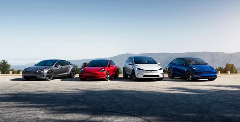 Илон Маск пообещал, что Tesla снизит цены на свои автомобили, но только если «утихнет» инфляция Илон Маск пообещал, что Tesla снизит цены на свои автомобили, но только если «утихнет» инфляция