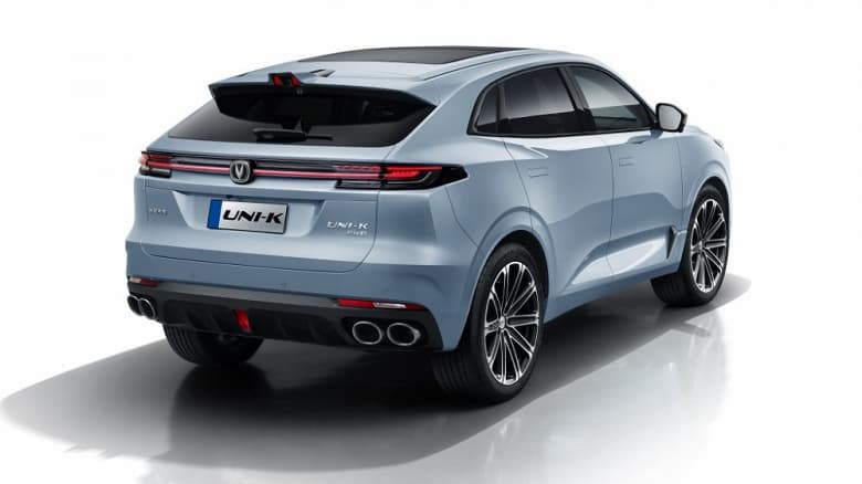 Никаких 5 миллионов рублей. Названы официальные цена на флагманский кроссовер Changan Uni-K, и они оказались гораздо ниже тех цен, что ранее установили дилеры