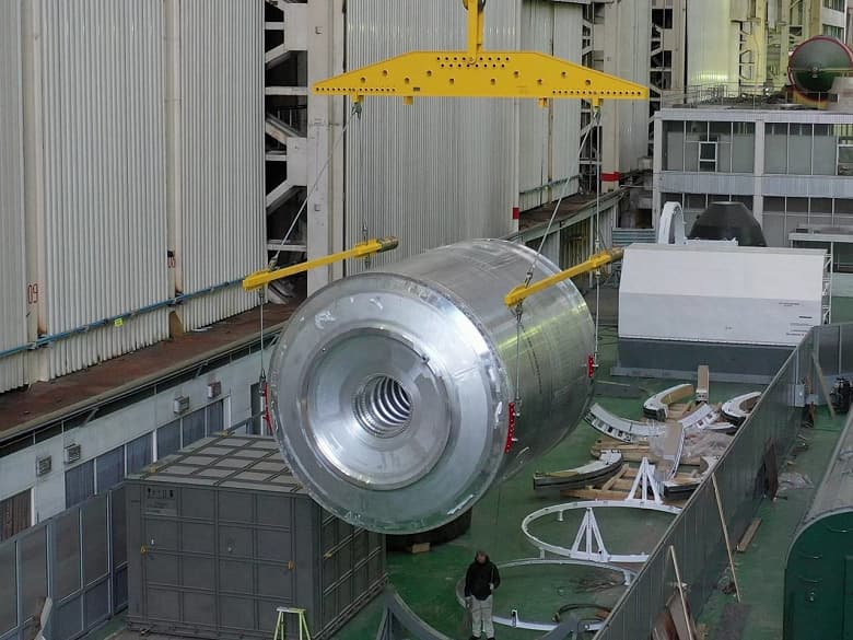 Запуск перспективной ракеты «Союз-5» может быть перенесен на 2024 год. Сама ракета будет готова в 2023 году, но есть сомнения в готовности стартовой площадки в Казахстане