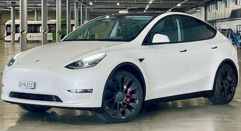Тяговые аккумуляторы китайской BYD одобрены для использования в Tesla Model Y для европейского рынка. Первая партия батарей уже доставлена на берлинскую фабрику компании