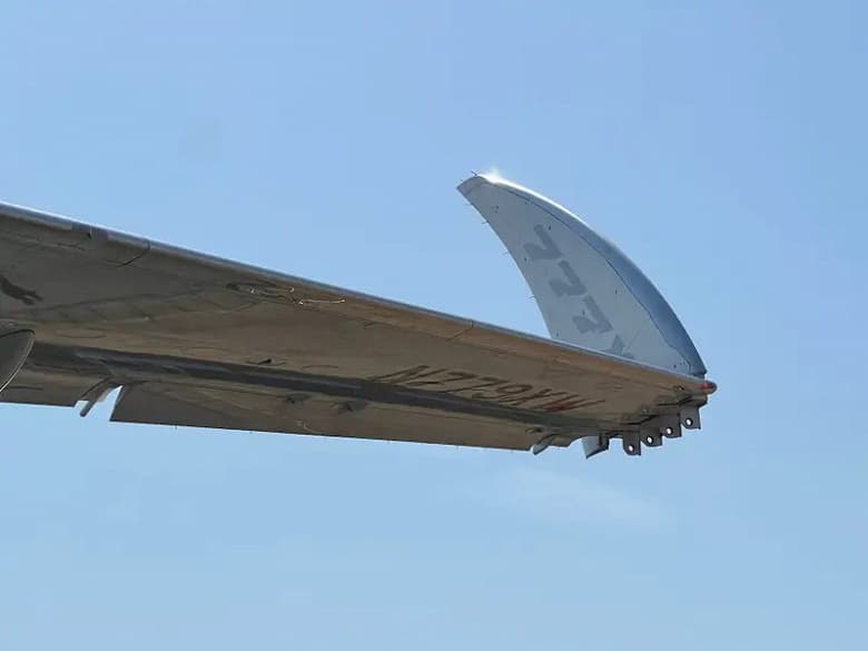 Фотогалерея дня: так тестируют самый большой в мире пассажирский авиалайнер — Boeing 777X, оснащенный складывающимися законцовками крыла