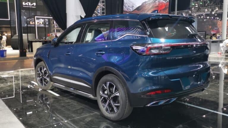 Представлен совершенно новый Chery Tiggo 7 Pro с запасом хода более 1000 км. Этот дизайн станет стандартным для всех Tiggo