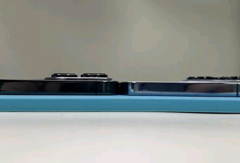 Рамка уже, но камера выступает куда сильнее. iPhone 14 Pro сравнили с iPhone 13 Pro вживую
