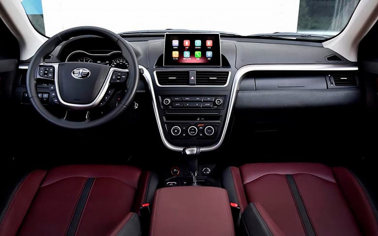 Дешевле 2 млн рублей: составлен рейтинг самых дешевых кроссоверов с «автоматом» в России