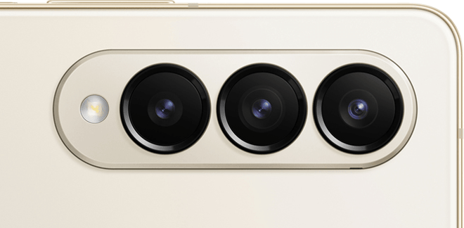 Snapdragon 8 Plus Gen 1, гибкий экран 7,6 дюйма с разрешением Quad HD+, 4400 мА·ч, защита IPX8 и 50-мегапиксельная камера за 1800 евро. Samsung Galaxy Z Fold 4 полностью рассекречен