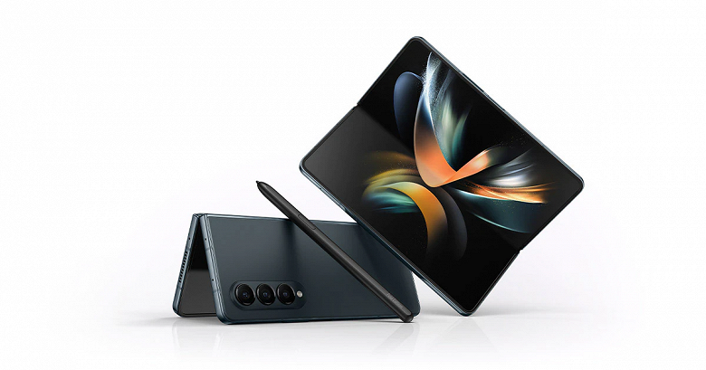 Дорогой Samsung Galaxy Z Fold4 уже стал бестселлером. Вся стартовая партия распродана по предварительным заказам в Китае