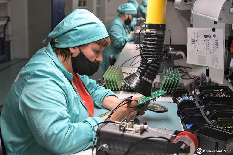 По министерской программе: банки вложатся в российских производителей электроники По министерской программе: банки вложатся в российских производителей электроники