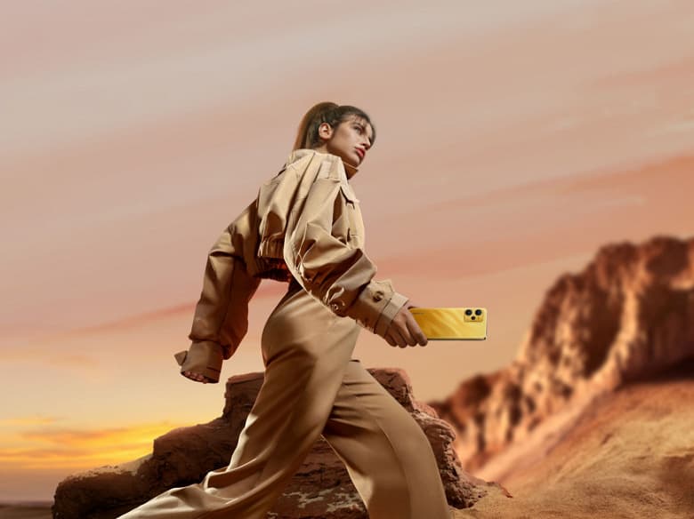 AMOLED, 90 Гц, 108 Мп, 5000 мА•ч и NFC, недорого. «Голографический» Realme 9 4G уже можно купить в России — за неделю до анонса