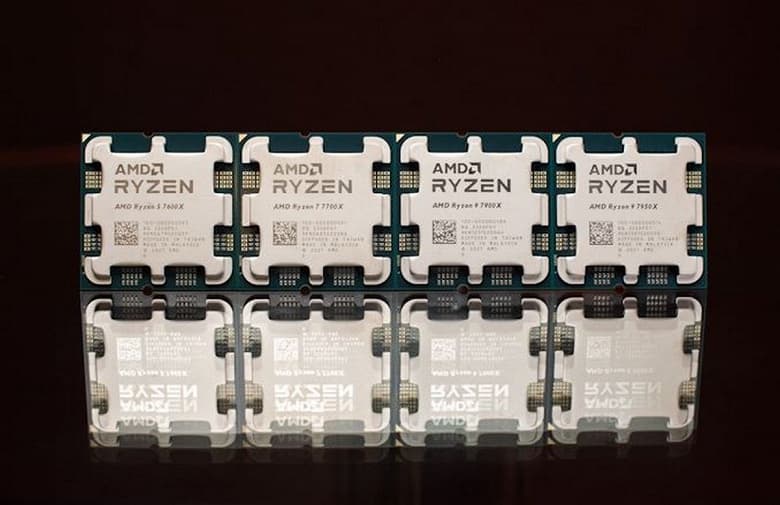 У новых Ryzen 7000 всё-таки есть iGPU. А также поддержка AVX-512 У новых Ryzen 7000 всё-таки есть iGPU. А также поддержка AVX-512