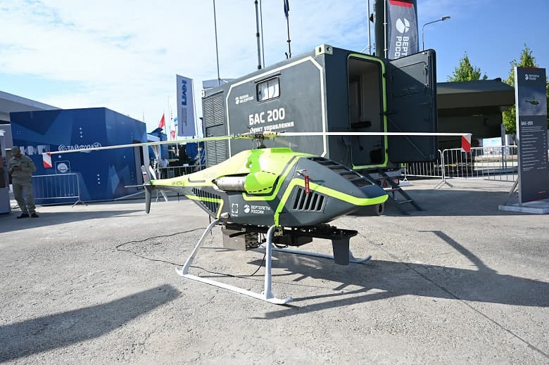 Ростех завершает лётные испытания многоцелевого беспилотника БАС-200. Он разгоняется до 160 км/ч и способен нести груз массой 50 кг