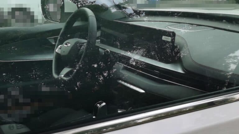 Такие Chery Tiggo 7 Pro с полным приводом приёду в России. Живые фото новинки