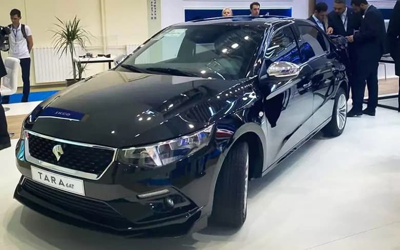 Так выглядит иранский заменитель Lada Vesta для России. В Москве показали седан Iran Khodro Tara, построенный на базе Peugeot 301