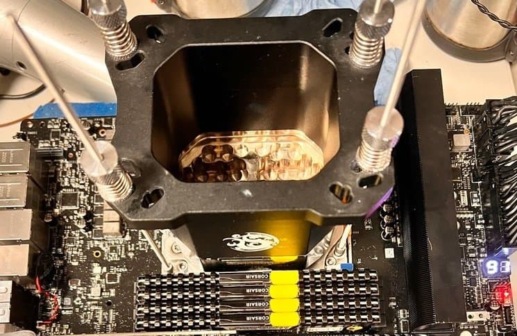 Разогнанный до 5,15 ГГц 64-ядерный процессор AMD Threadripper 5995WX установил мировой рекорд многопоточной производительности Разогнанный до 5,15 ГГц 64-ядерный процессор AMD Threadripper 5995WX установил мировой рекорд многопоточной производительности