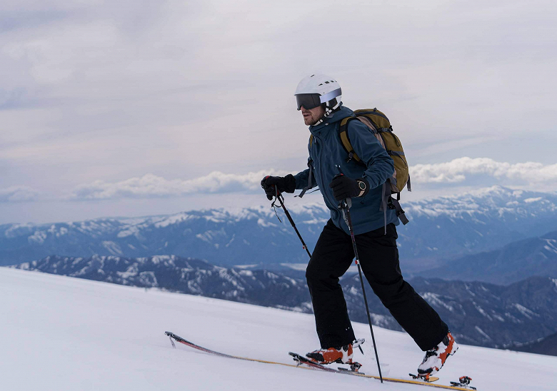 AMOLED, 150 спортивных режимов, GPS, датчики ЧСС и SpO2, водозащита 10 ATM и 24 дня автономной работы. Неубиваемые умные часы Amazfit T-Rex 2 прибыли в Россию