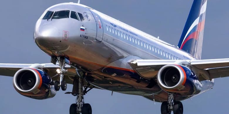Путин призвал «Аэрофлот» наладить обслуживание самолетов Sukhoi Superjet и обеспечить их запчастями