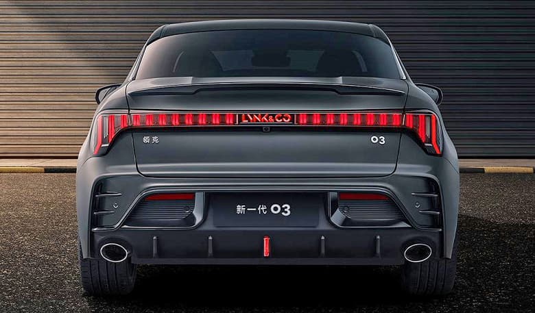 Мощный седан от Geely и Volvo на платформе Geely Tugella с 25 датчиками. Lynk & Co 03 вышел на рынок Китая