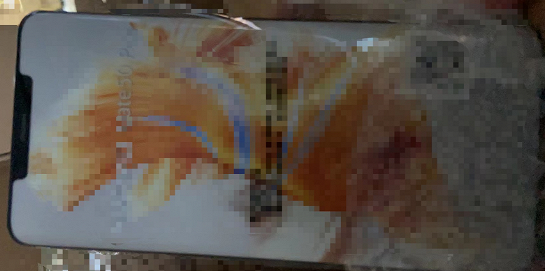 Чёлка, изогнутый экран и спутниковая связь. Первое живое фото Huawei Mate 50 Pro Чёлка, изогнутый экран и спутниковая связь. Первое живое фото Huawei Mate 50 Pro