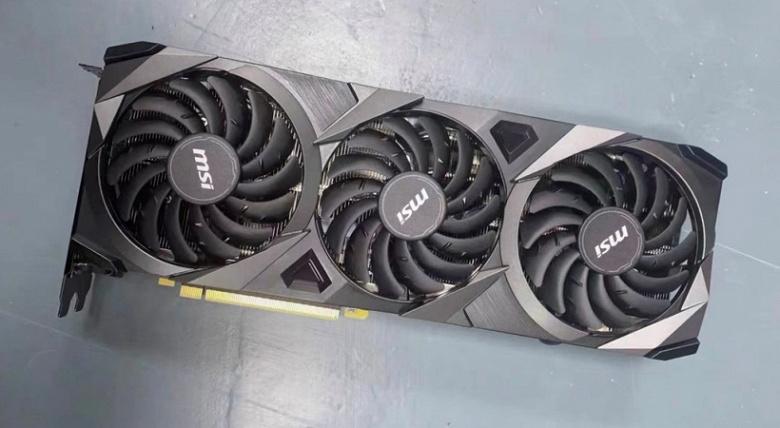 Понедельник начинается с фотографий невыпущенных видеокарт Nvidia. На фото засветились GeForce RTX 3090 Super и GeForce RTX 3080 с 20 ГБ памяти