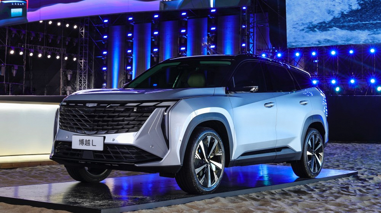 Соверешнно новый Geely Atlas L получит множество версий с разными двигателями Соверешнно новый Geely Atlas L получит множество версий с разными двигателями