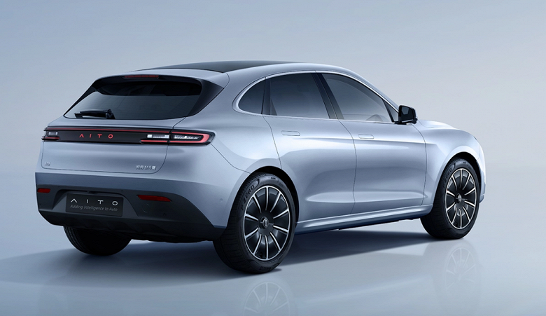 Huawei теперь полноценный конкурент Tesla. Китайская компания представила электромобиль Aito M5 EV — за несколько часов на него оформлено 30 000 предзаказов