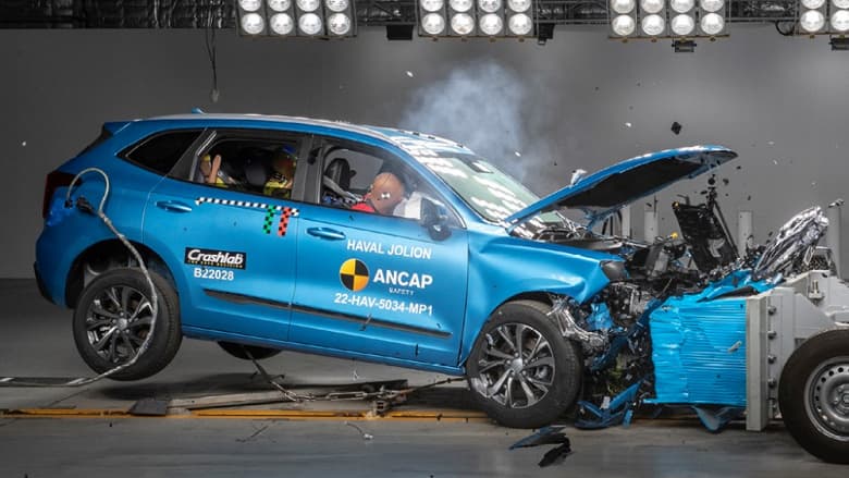 «Консервная банка» или современный надёжный автомобиль? Haval Jolion оказался безопаснее Hyundai Palisade, Jeep Wrangler и других машин в тесте ANCAP