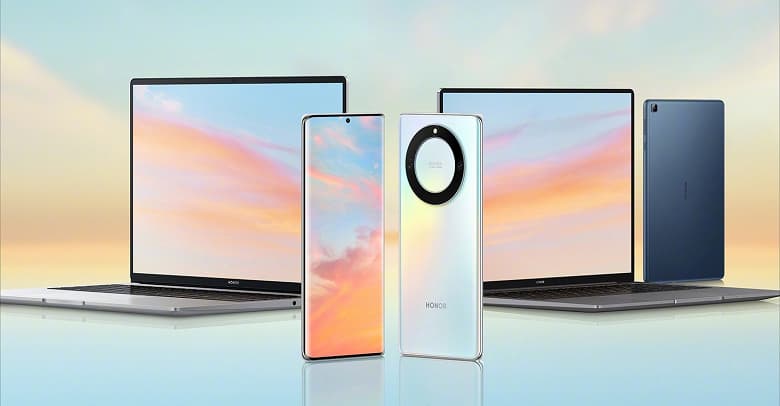 Новые смартфон, ноутбук и планшет Honor позируют вместе на официальном изображении