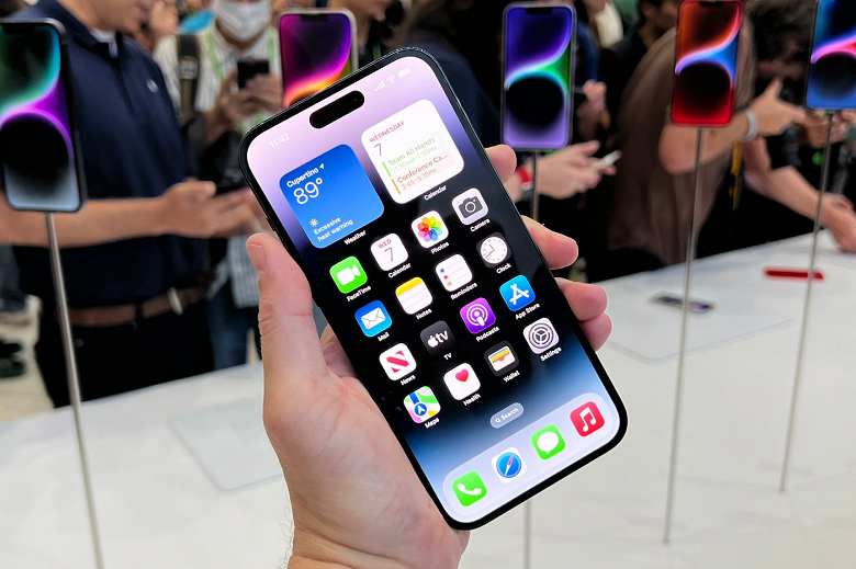 Это нормально? iOS 16 вызывает сильную разрядку батареи у некоторых пользователей iPhone Это нормально? iOS 16 вызывает сильную разрядку батареи у некоторых пользователей iPhone