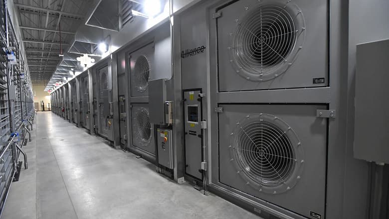 Сотрудники ЦОД Apple в Китае уже неделю не могут покинуть здание Сотрудники ЦОД Apple в Китае уже неделю не могут покинуть здание