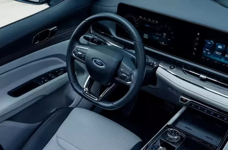 Представлен кроссовер Ford Territory