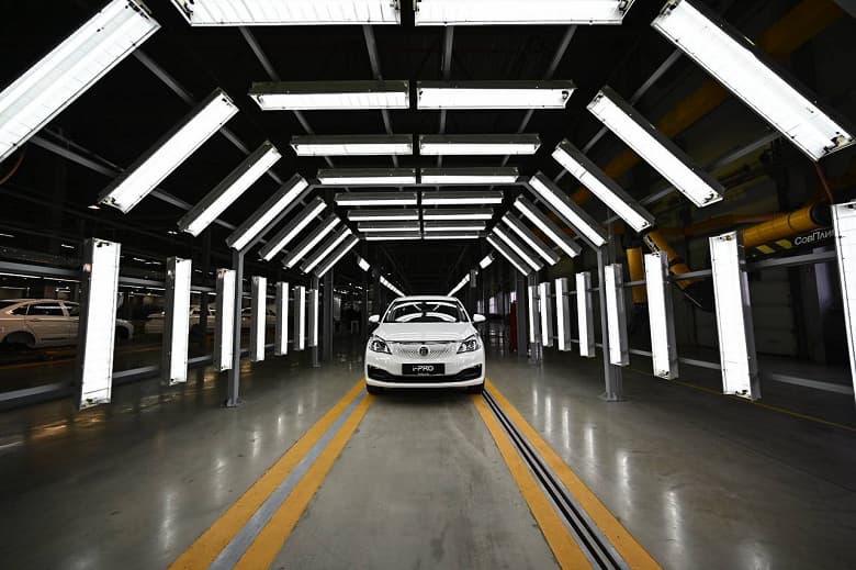 Российские электрические седаны Evolute i-PRO могут появиться в «Яндекс Такси»