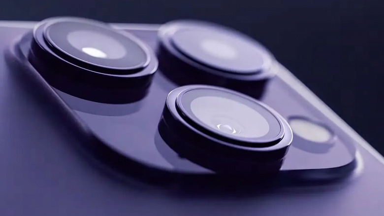 Samsung троллит Apple и 48-мегапиксельную камеру iPhone 14 Pro