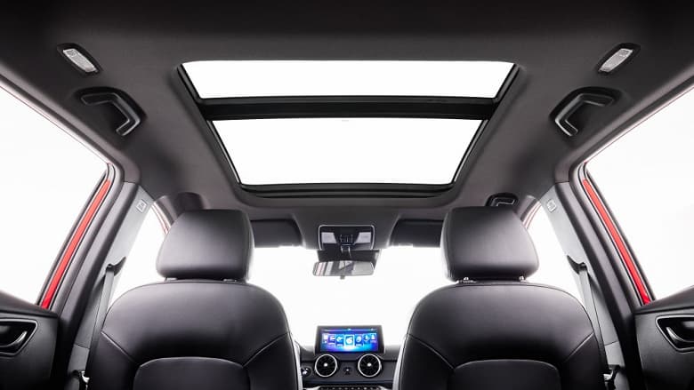 Что из себя представляет российский электрический кроссовер Evolute i-JOY за 3,5 миллиона рублей? Опубликован первый обзор новинки