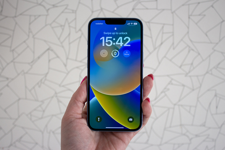 iPhone 14 потерпел неудачу. Продажи смартфонов Apple на важнейшем рынке Китая обрушились