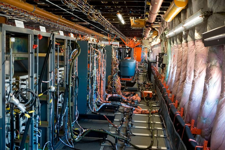 Российские учёные разработали сверхпрочные термостойкие материалы для авиации. Не хуже тех, что используются в Boeing и Airbus