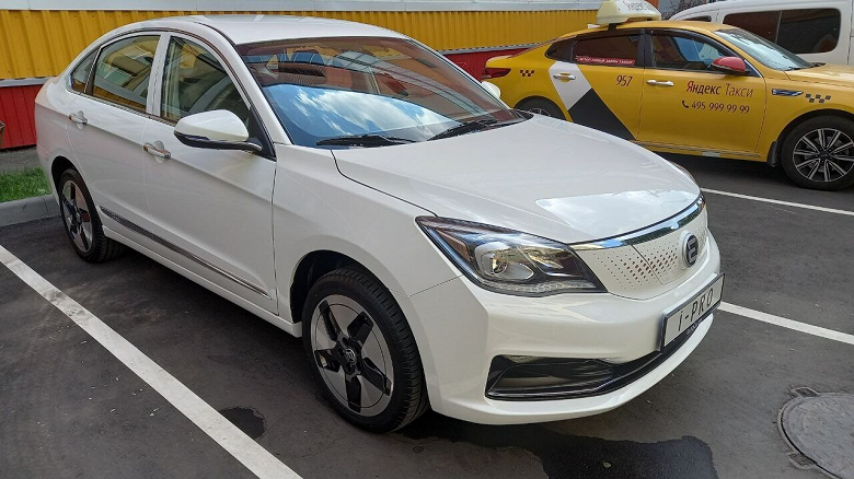 Российские электромобили Evolute уже продаются в семи городах России