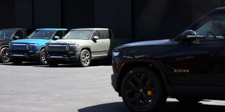 Rivian отзывает почти все свои автомобили. Проблема может привести к отделению колеса